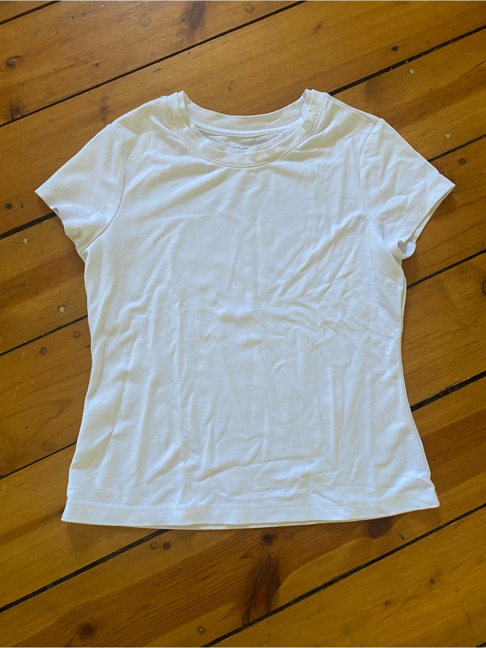 Adrienne Vittadini White Crewneck Short Sleeve Tee size medium